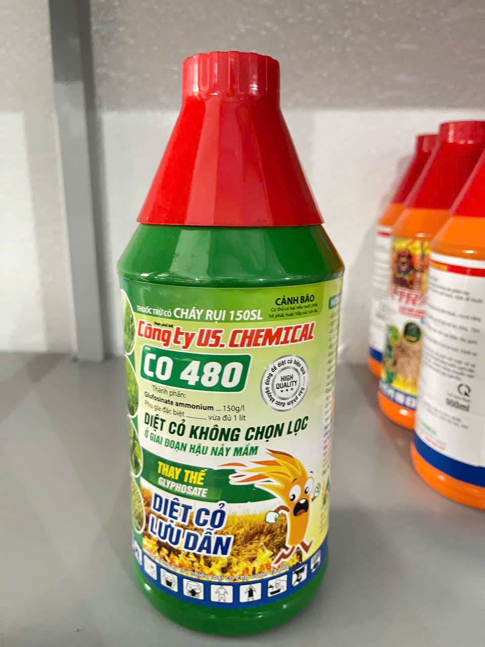 Thuốc diệt cỏ giá rẻ ở cẩm mỹ